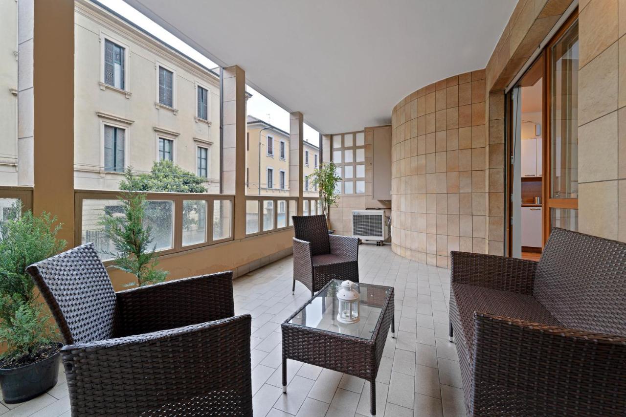 Best Way Rent - Appartamento Con Terrazzo Zona Sempione Milan Extérieur photo